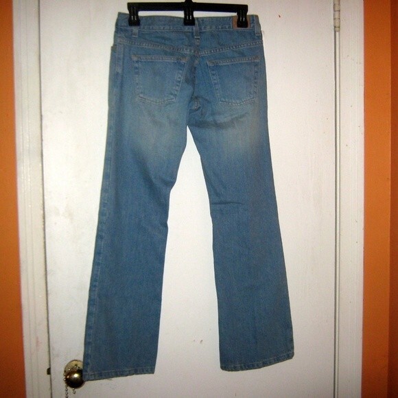 Old Navy Ultra Low Rise Boot Cut Size 1 Short Jeans - Picture 2 of 5